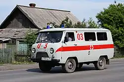 救急車型。