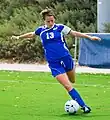 カリフォルニア大学サンディエゴ校でプレーする女子サッカー選手