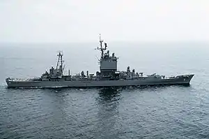 1989年の艦影。SCANFARやタロスの撤去、トマホークやハープーンの搭載などの改修が完了した状態である。