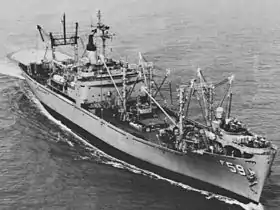 AF-59 ヴェガ艦尾にヘリコプター甲板を追加済み。