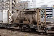UT10C-5051（2009年4月4日撮影）