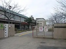 西小倉中学校の画像(2012年1月8日撮影)