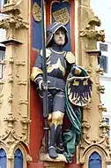 ウルムの噴水(Fischkastenbrunnen)の騎士像
