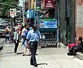 メトロポリタン・アベニューへの階段