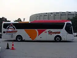 ユニバース（韓国仕様・ハイデッカー）