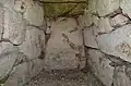 玄室（奥壁方向）