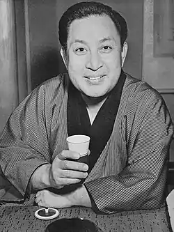 市川 右太衛門