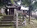 摂社（境内後方）