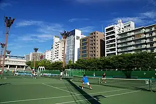 靱公園(靱テニスセンター)