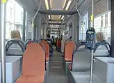 車内