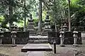 伊達村候夫妻の墓