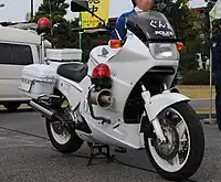 VFR750PX(群馬県警察)