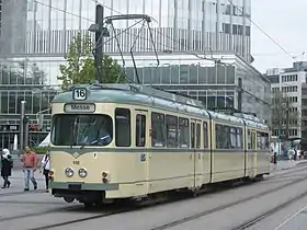 フランクフルト・アム・マイン（3車体、両運転台）