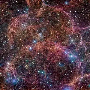 チリにあるESOパラナル天文台の VLT Survey Telescope で撮像されたほ座超新星残骸。