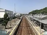 ホーム（2018年4月、跨線橋から）