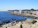 【西方向】白浜野島崎園地の芝生広場