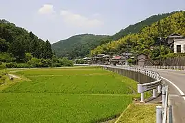 則定町の景観(青木、渡合の集落を望む)(2019年(令和元年)6月)
