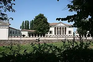 フラッタ・ポレージネの風景