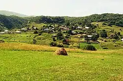 シュクメリの村の遠景