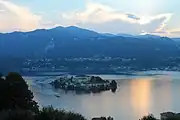 サクロ・モンテから島を眺める