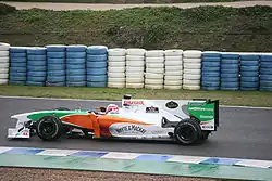ヘレス・サーキットでのVJM03ヴィタントニオ・リウッツィがドライブ