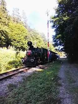 U36.003「カトカ」牽引の列車