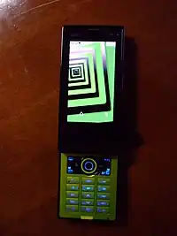 W61SA(ブラック)