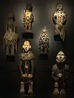 ンコンディ像（英語版、マンガーカ族、中央アフリカ。1880年-1900年頃）