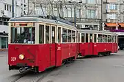 動態保存されている戦後製の標準型電車(2012年撮影)