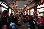 W形の車内(2007年撮影)