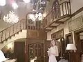 若葉の下宿先・洋館の内部
