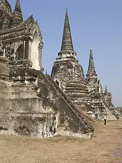 ワット・プラシーサンペットの三仏塔