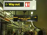 駅内部