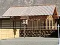 主基殿側（西）の楽舎
