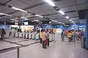 西コンコース