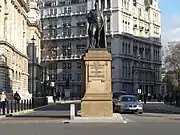 ロンドンにあるデヴォンシャー公爵の銅像