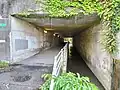 東名高速道路下をくぐる大慈悲院川