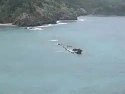 境浦海岸の旧日本軍輸送船「濱江丸」残骸