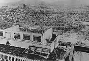原爆により壊滅した大橋工場。写真は敷地南側の技術部屋上から北方・道ノ尾方面を望んだもの。