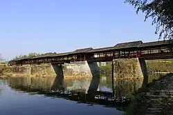 清華彩虹橋