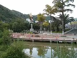 西林県民族文化公園
