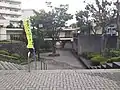 橋上構造の、北団地集会所
