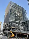 イーストタワーを北西側より（2023年5月撮影）