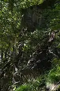 滝坂地蔵（上）と三体地蔵（下）