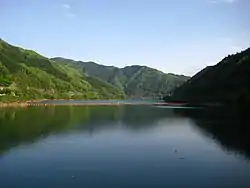 奥矢作湖（閑羅瀬町、2008年（平成20年）5月）