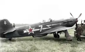 駐機中のYak-3 (1944年撮影)