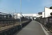 西口と東口を結ぶ連絡路(2014年4月)