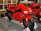 1999年 - 2002年 : マールボロ(フィリップモリス)。写真は2002年のビアッジ車。