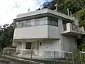 ダム管理棟