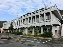 村役場